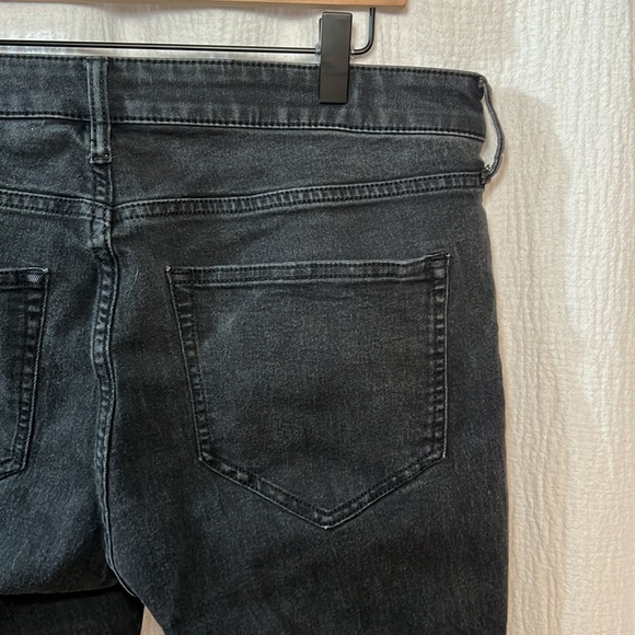 H&M Black Washed Stretchy Jeans - Picture 2 of 4